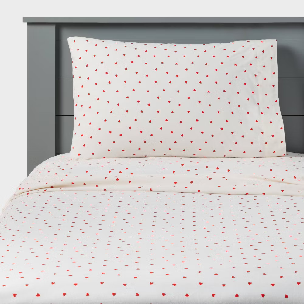 Full Heart Kids' Cotton Sheet Set - Pillowfort gallery