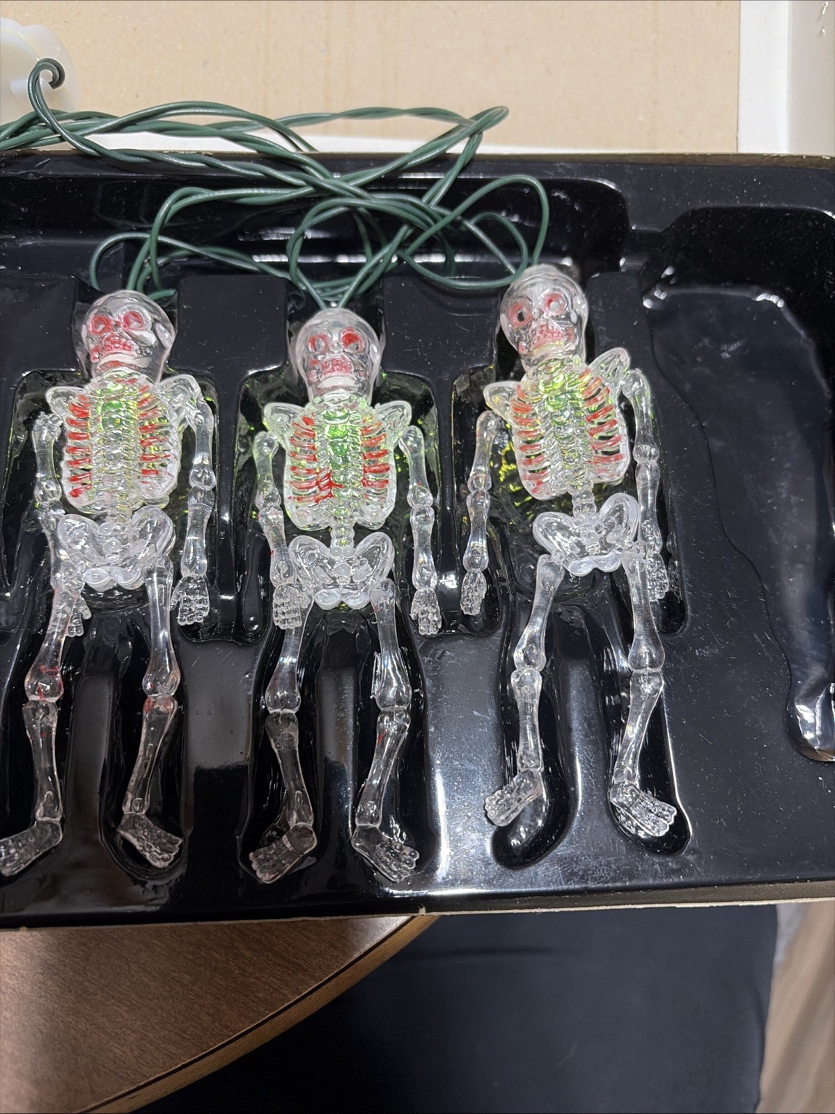 Flickering Skeleton 10 Light String Set Vintage Green Bulbs Halloween New Rare gallery
