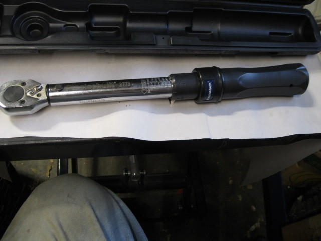 Precisebuilt 1/4" Drive 35-200 in-lb (Nm) Dual-Direction Click Pro Torque Wrench gallery