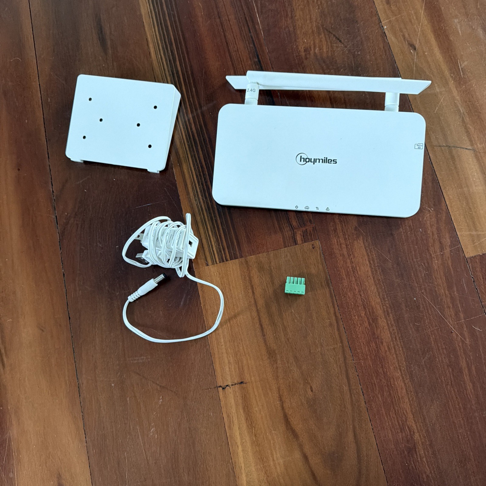 Hoymiles DTU-Pro (WIFI) NA.HM Data Transfer Unit Solar Monitoring NEW gallery