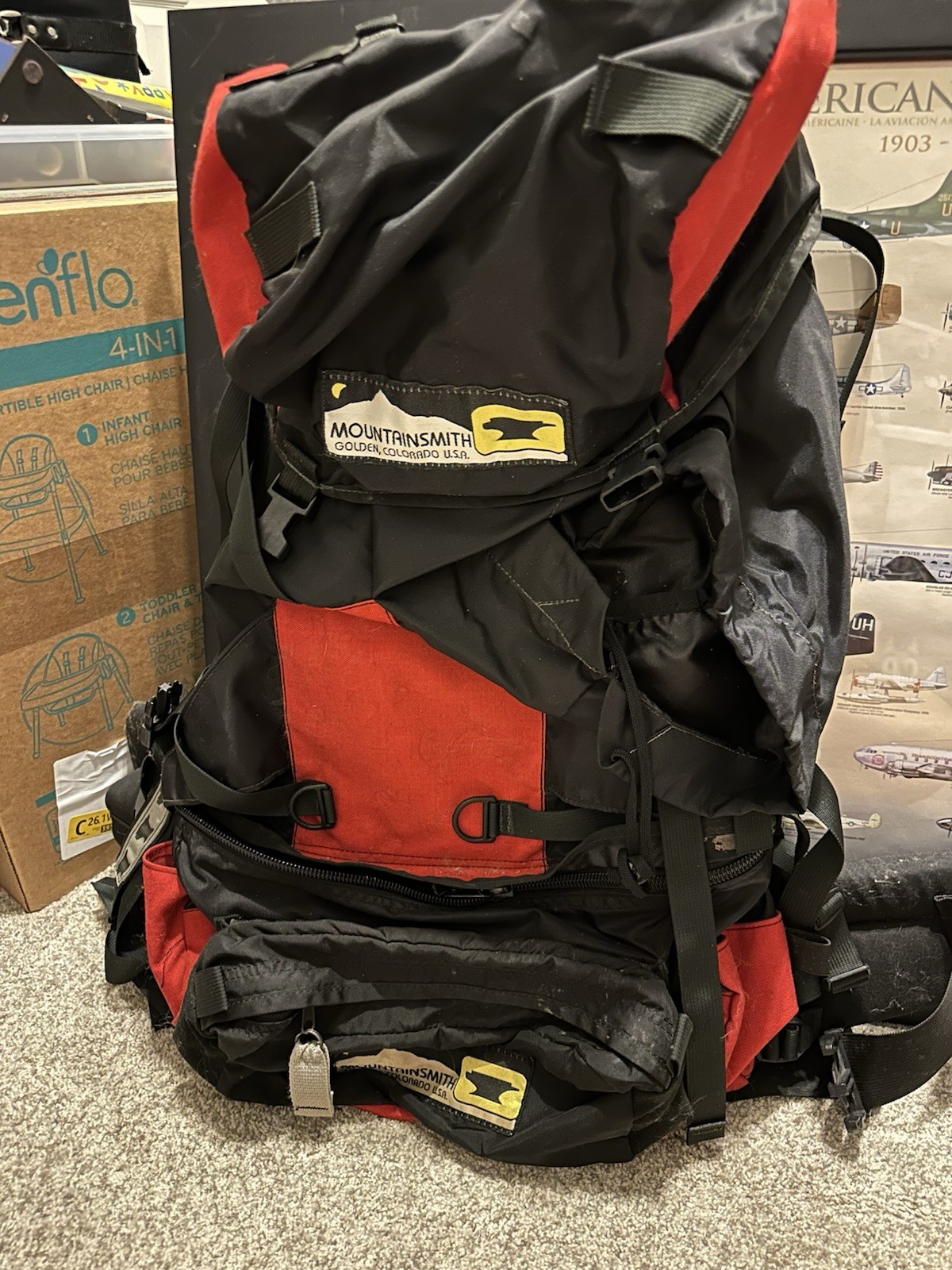 Mountainsmith Hiking Backpack Red Black Nylon External Pockets Adjustable Straps