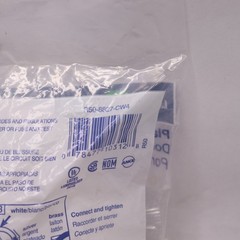 Leviton Plastic Pull-Chain Lampholder