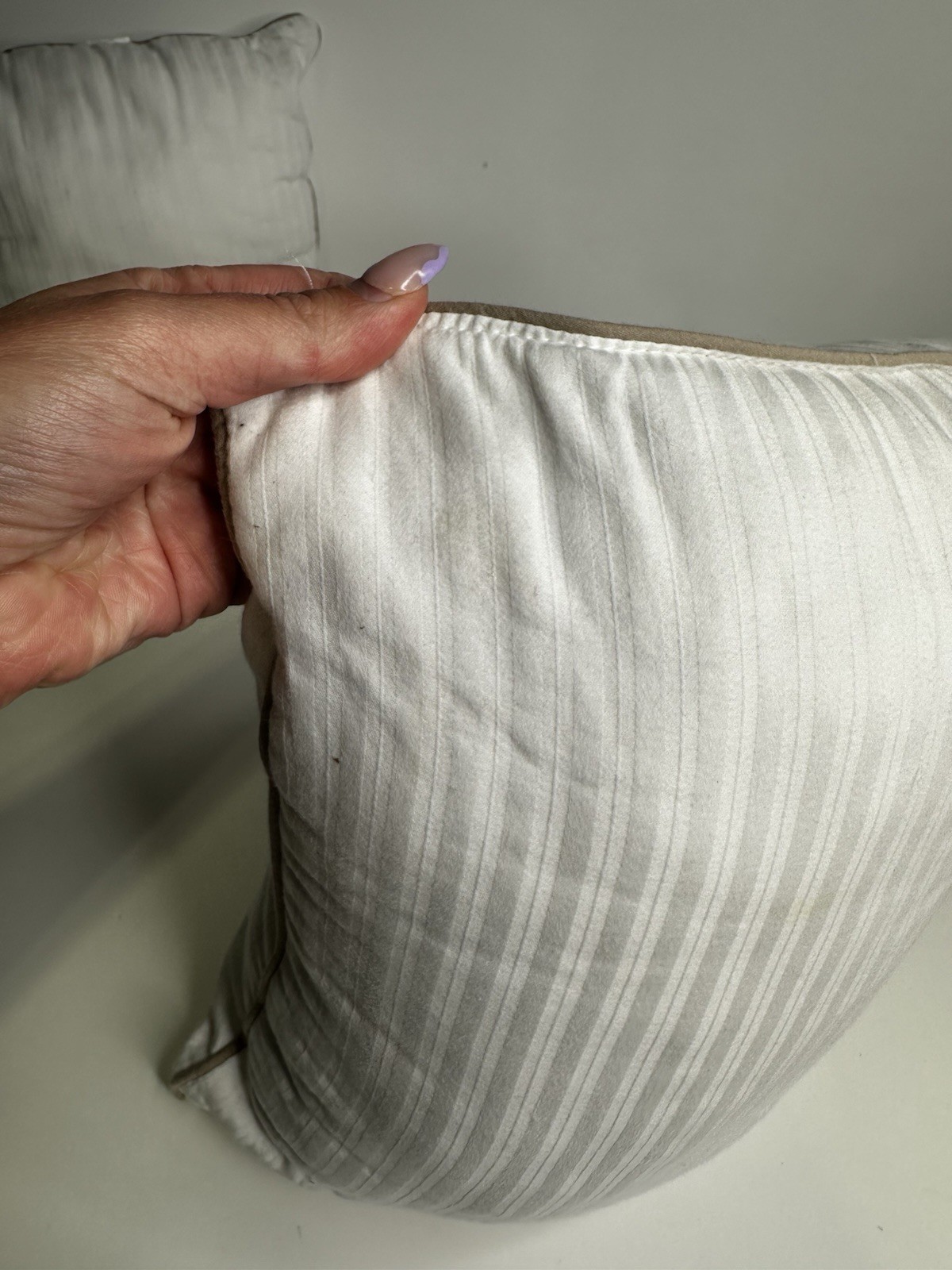Indulgence by Isotonic Synthetic Down Pillow - Travel Size X 2 gallery