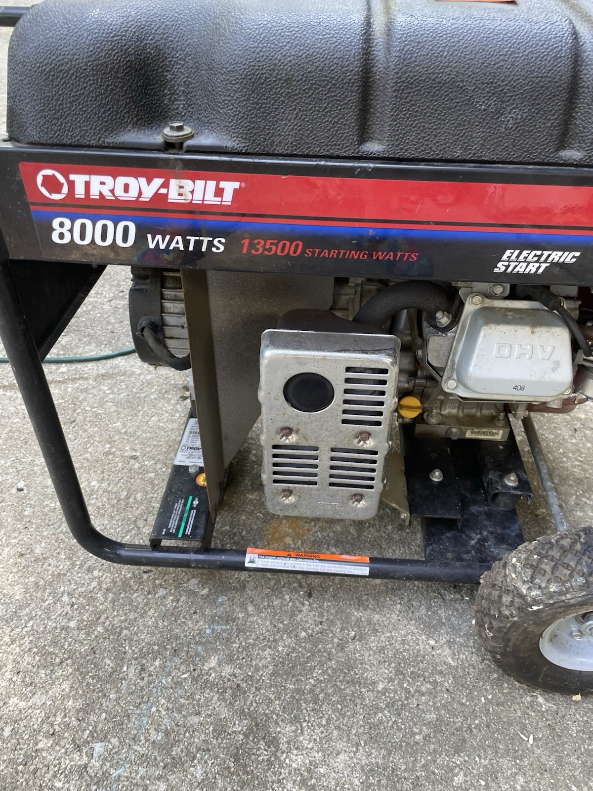 Troybilt 8000w Generator Works Great New Battery gallery