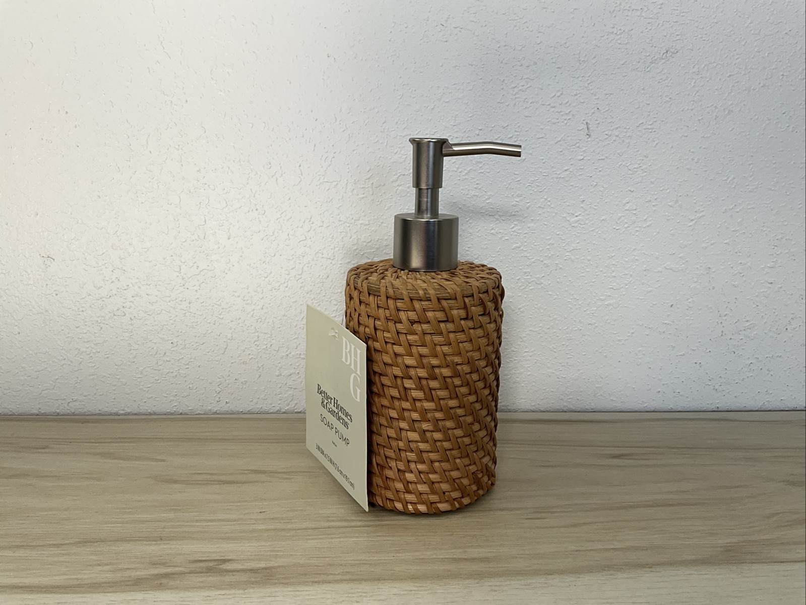 Rattan Soap & Lotion Dispenser Pump Bathroom Kitchen Countertop for Everyday Use gallery