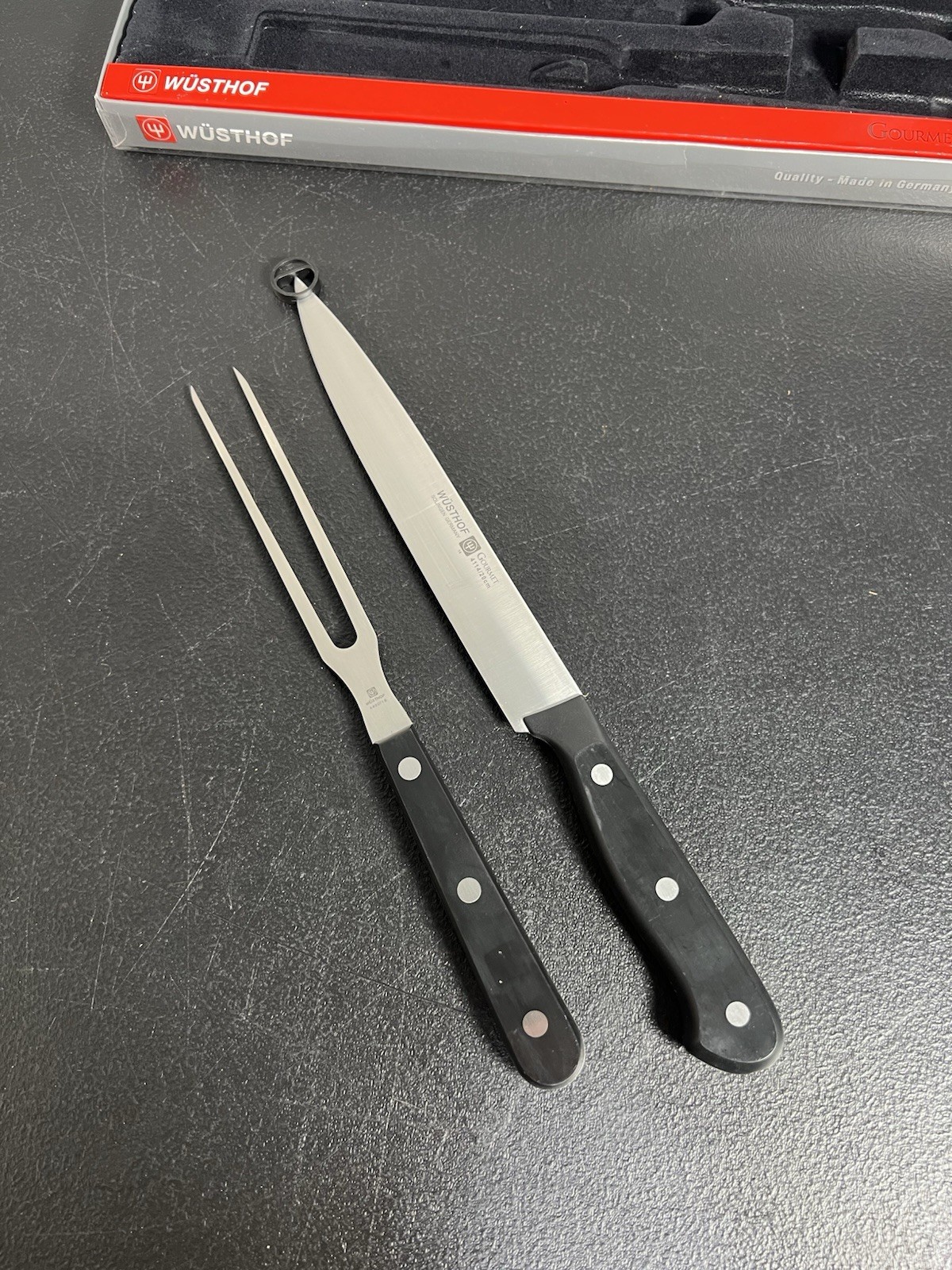 Wusthof Gourmet Two Piece Carving Set gallery