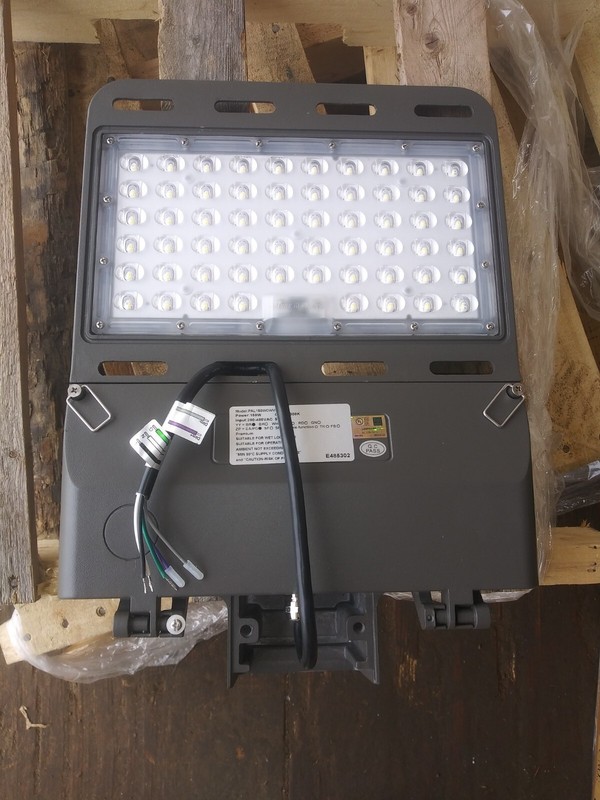 Ecopower LED Security Light 150 Watts 5000k Ac 200-480v PAL150WCWV5-FA gallery