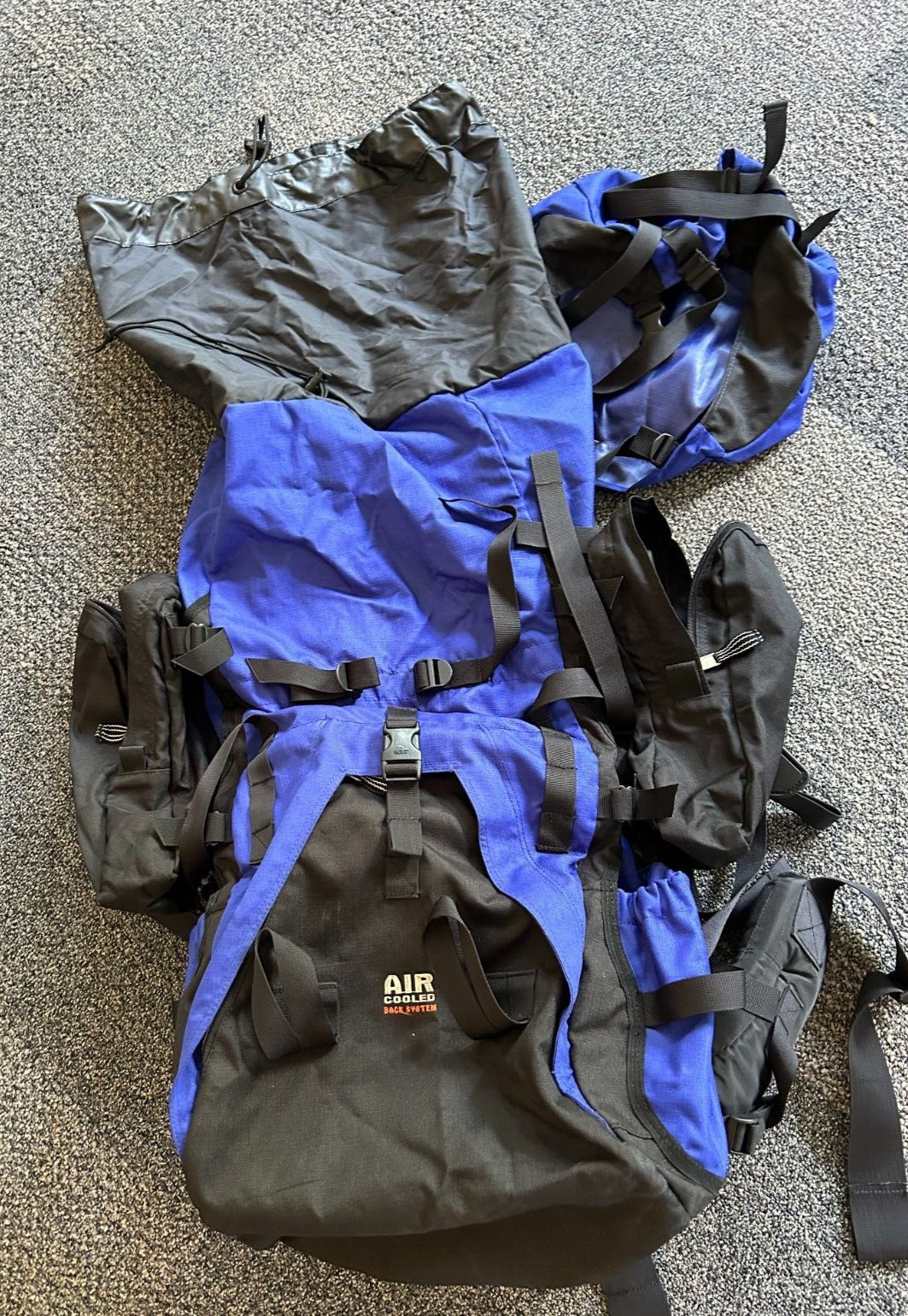 LOWE ALPINE BLUE/BLACK CONTOUR 90+15 ADVANCED PARALUX SYSTEM BACKPACK