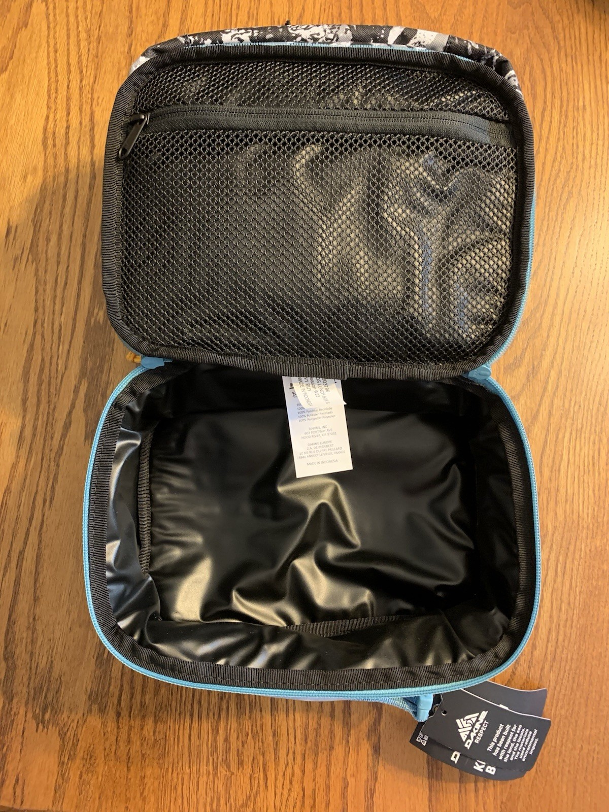 DAKINE Kids 5L Soft Side Insulated LUNCH BOX (4 Colors) NWT gallery