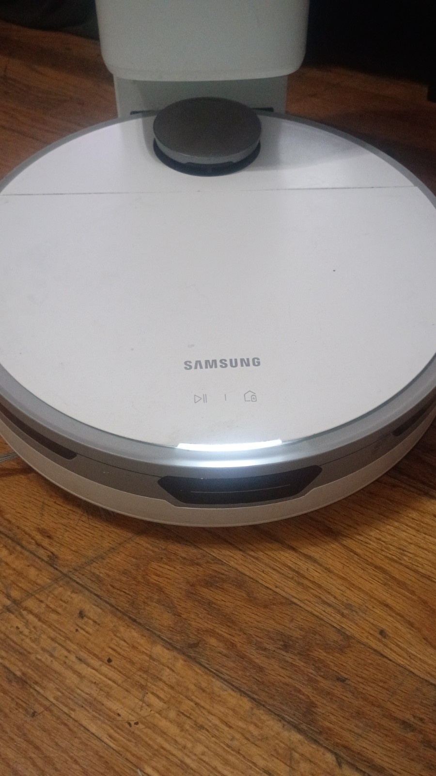 Samsung Jet Bot Robotic Cordless Vacuum + Charging Dock, SmartThings, White gallery