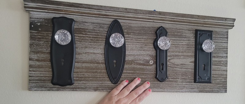 Ashland Wall Mounted Hook Rack 4 Hooks 23in Rustic Farmhouse Brown MDF/Metal gallery