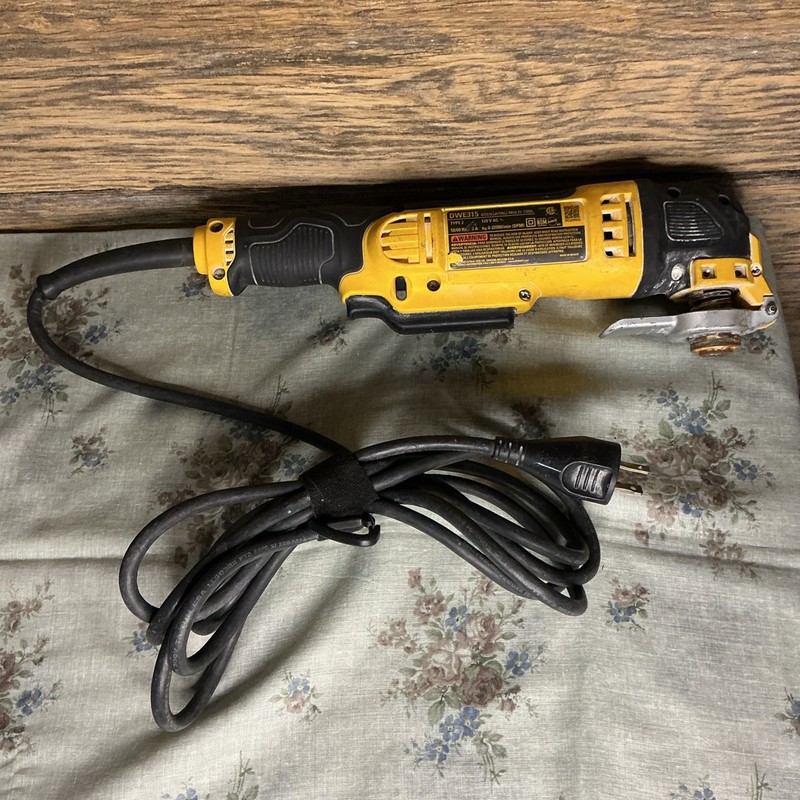 Dewalt DWE315 Type 2 Oscillating Multi-tool Type1 Corded Electric Pre-owned gallery