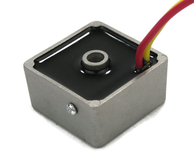 VOLTAGE REGULATOR for Briggs & Stratton 491546, 491564, 691188, 794360 gallery