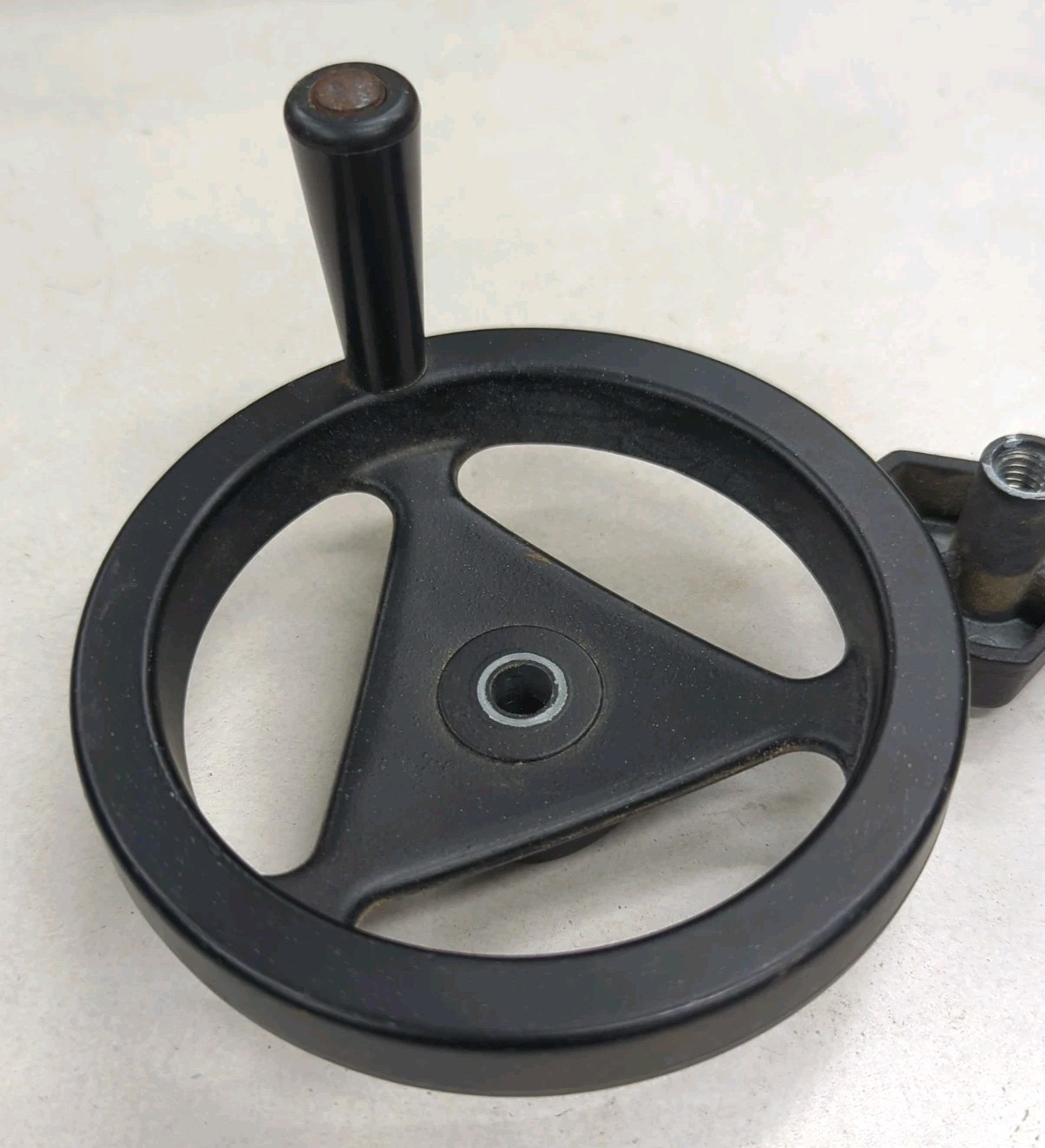 (1)Delta 34-444 34-474 Table Saw Hand Wheel Lock Knob For Pinned Shaft Crank gallery