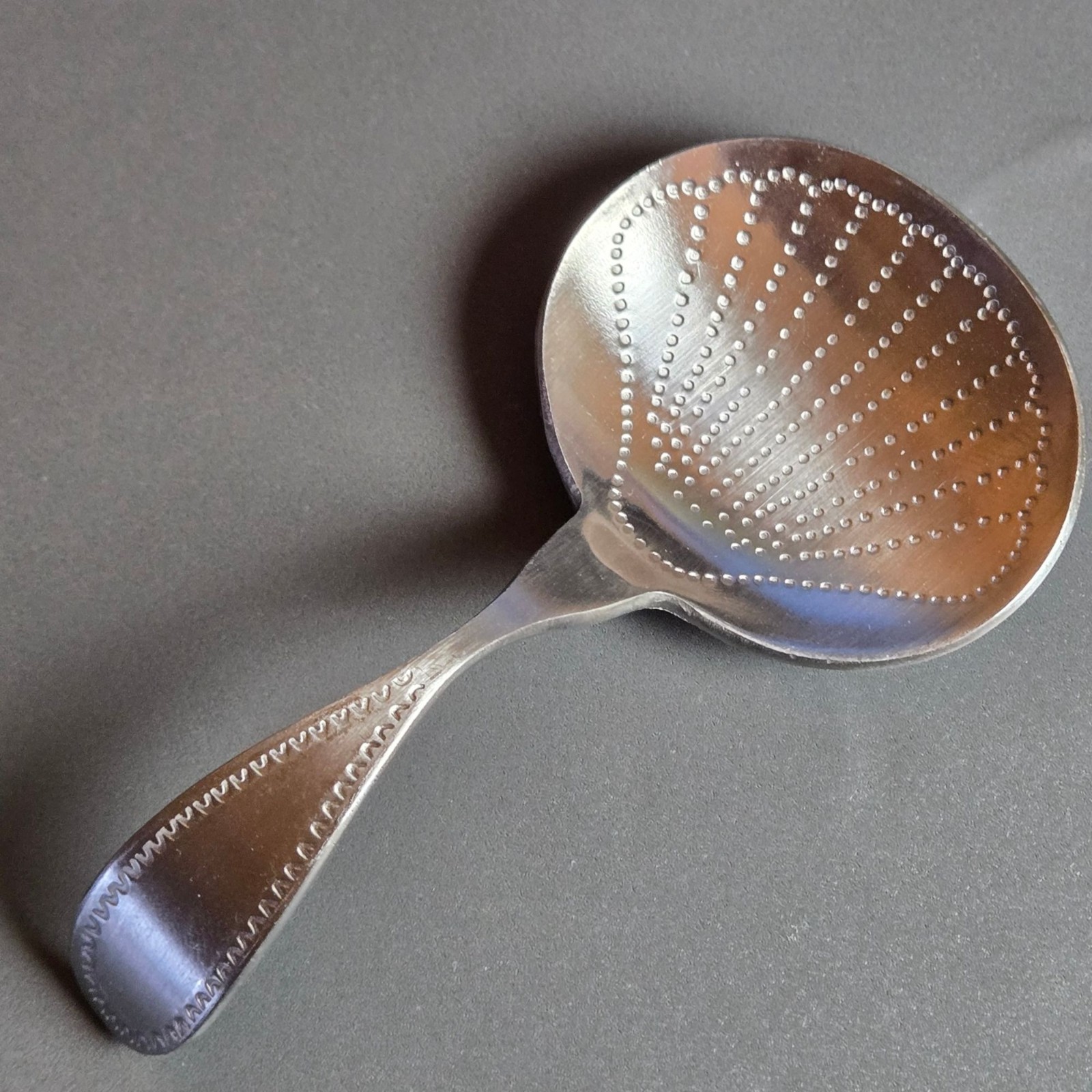Vintage Norpro Seashell Tea Bag Caddy Resting Spoons 18/10 Stainless Steel gallery