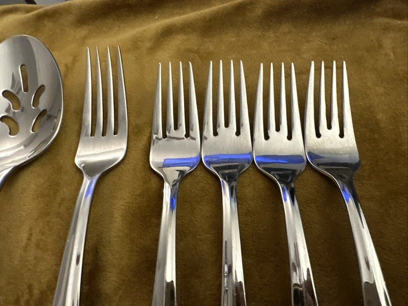 Mikasa Bravo Slotted Spoon + Forks Flatware 18/10 Stainless Steel Vietnam gallery