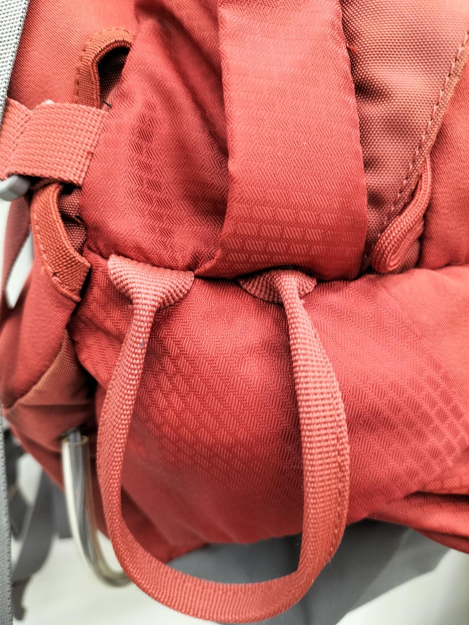 Used  65L Red OSPREY Ariel Hiking Backpack 5