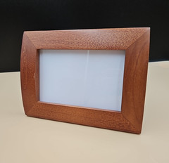 Solid Wood Curved Picture Frame 4×6 Wall Mount, Tabletop Display