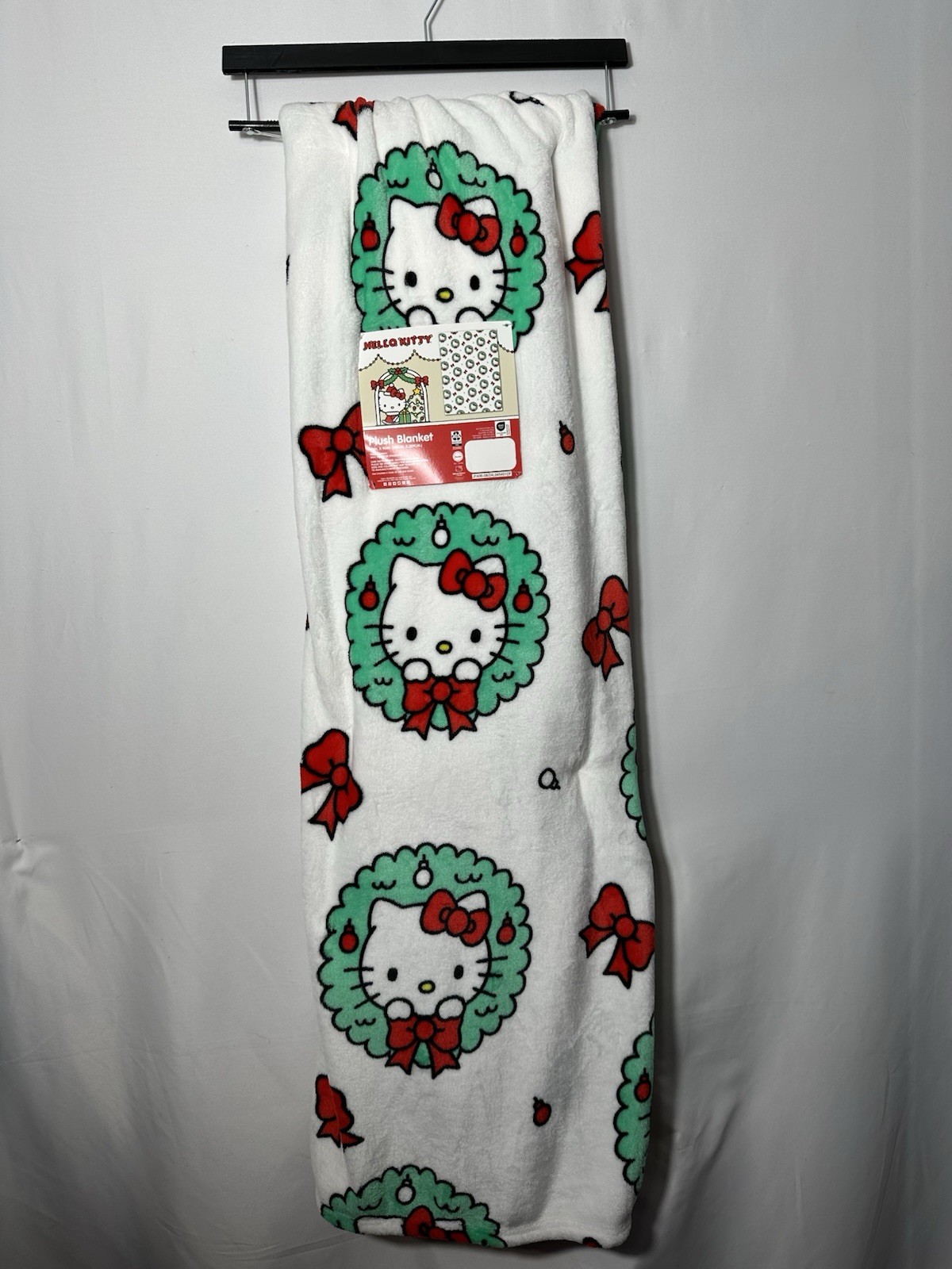 Hello Kitty Christmas Plush Throw Blanket 60 X 90 Inches gallery