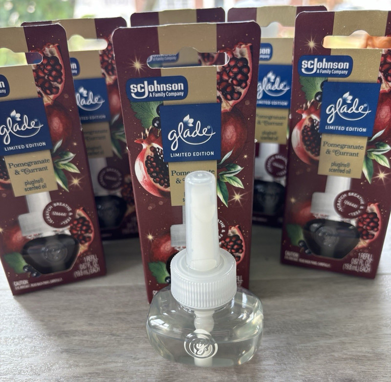 Glade PlugIns Pomegranate & Currant Scented Oil Refills 0.67oz Lot Of 6 gallery