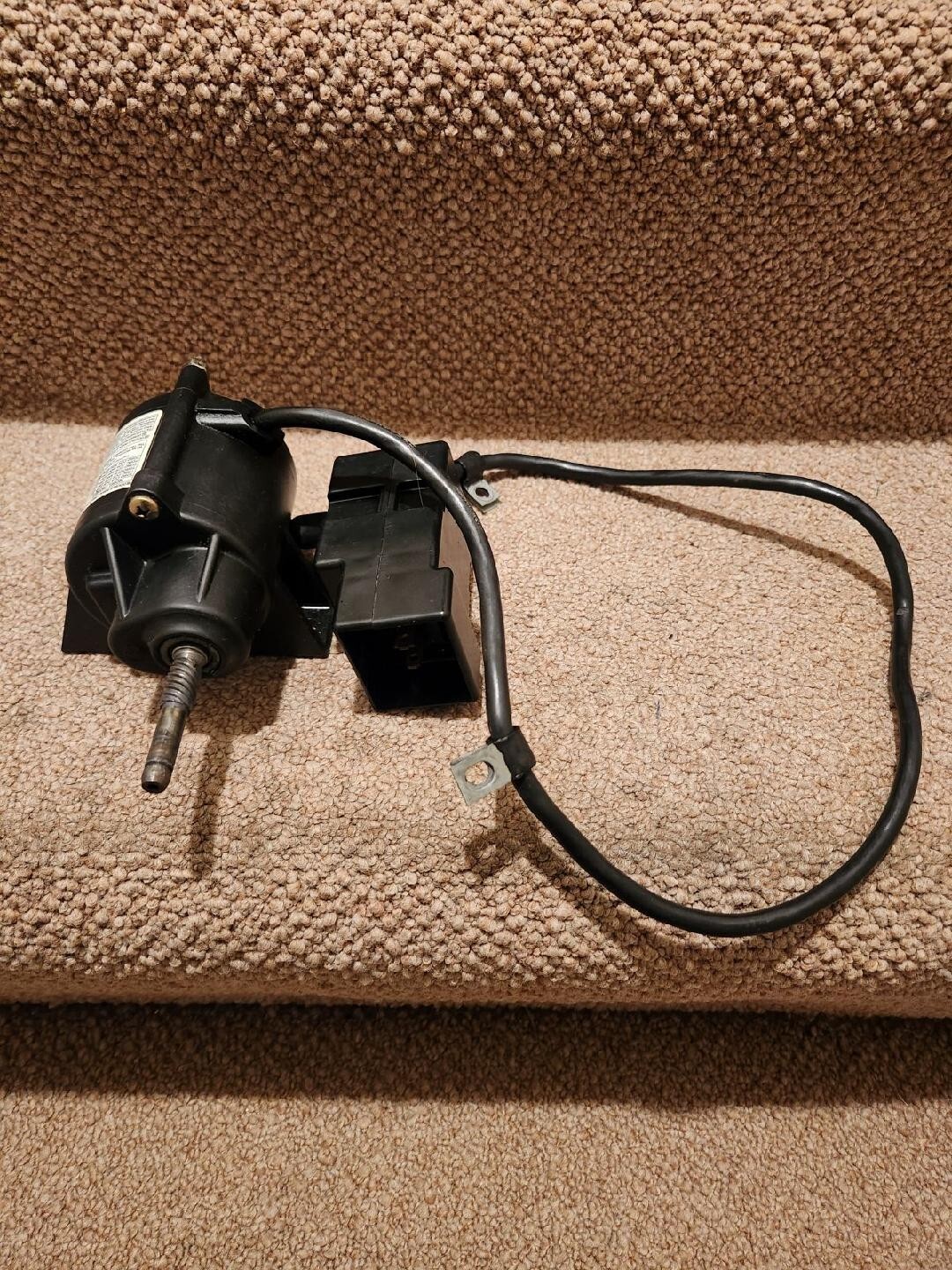 TORO R-TEK ELECTRIC STARTER MOTOR / 801247 / 95-1799 / CCR2450 / CCR3650 gallery