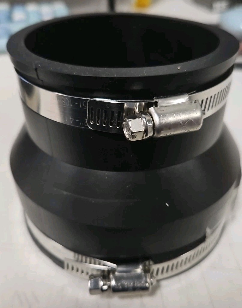 Everflow 4 x 3 Inch Flexible Reducing PVC Coupling with Stainless Steel Clamps gallery