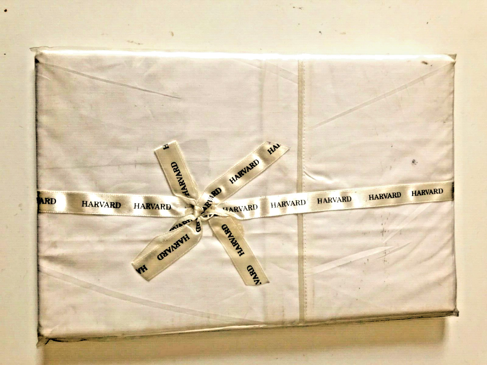 1-PAIR HARWARD WHITE COTTON STANDARD PILLOWCASES WITH SATIN TRIM NEW SEALED gallery