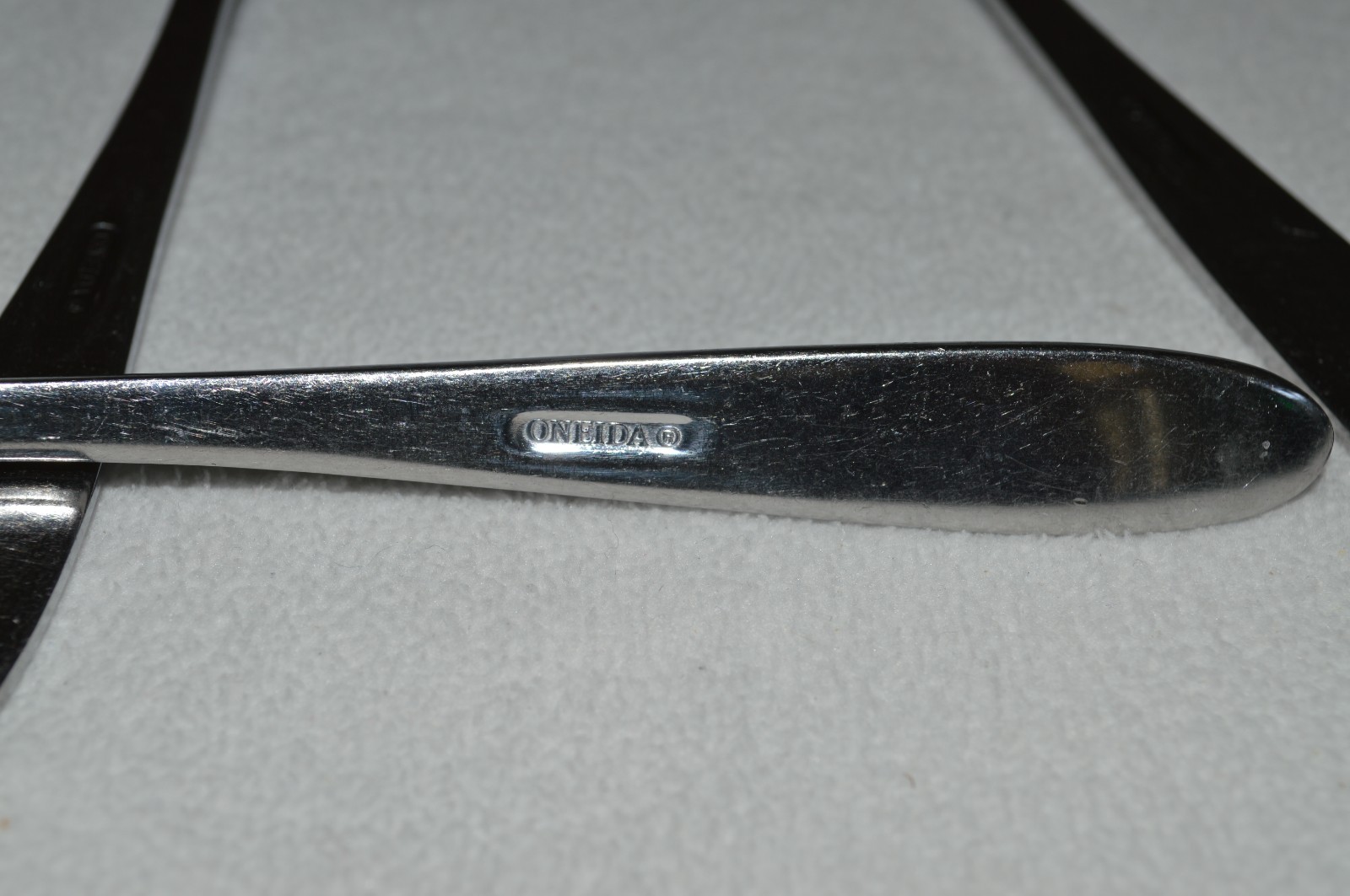 Oneida Stainless Luann Jennifer Mooncrest Trista Dinner Forks Set of 5 gallery