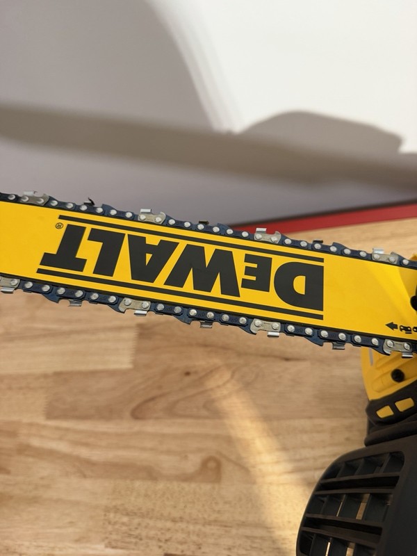 Dewalt 60v Max Flexvolt 16” Chainsaw DCCS670B (Tool Only) gallery