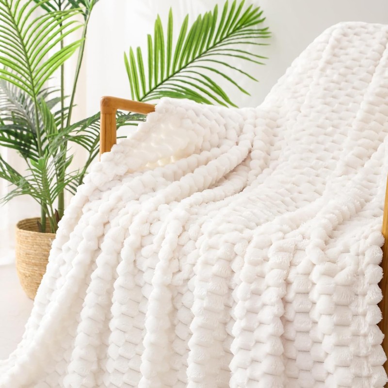 Fleece Throw Blanket for Couch, Extra Large Fuzzy Ivory Bed Blankets, Soft Cozy gallery