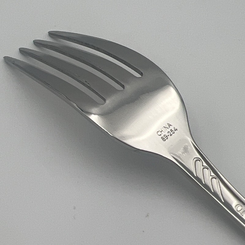 Oneida Camber Cresta Windswept Scroll Dinner Forks Set of 4 Stainless Steel New gallery
