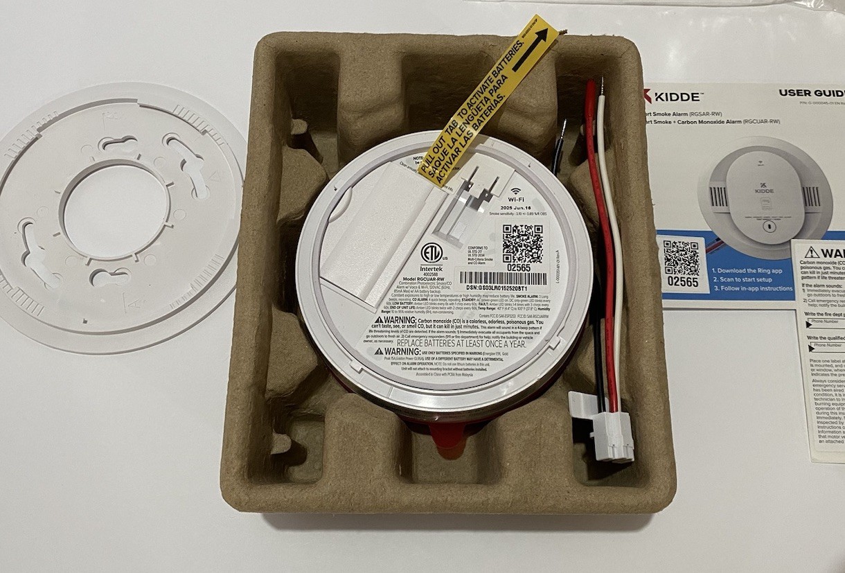 Kidde Ring Enabled Smart Smoke + Carbon Monoxide Alarm Detector Wired RGCUAR-RW gallery