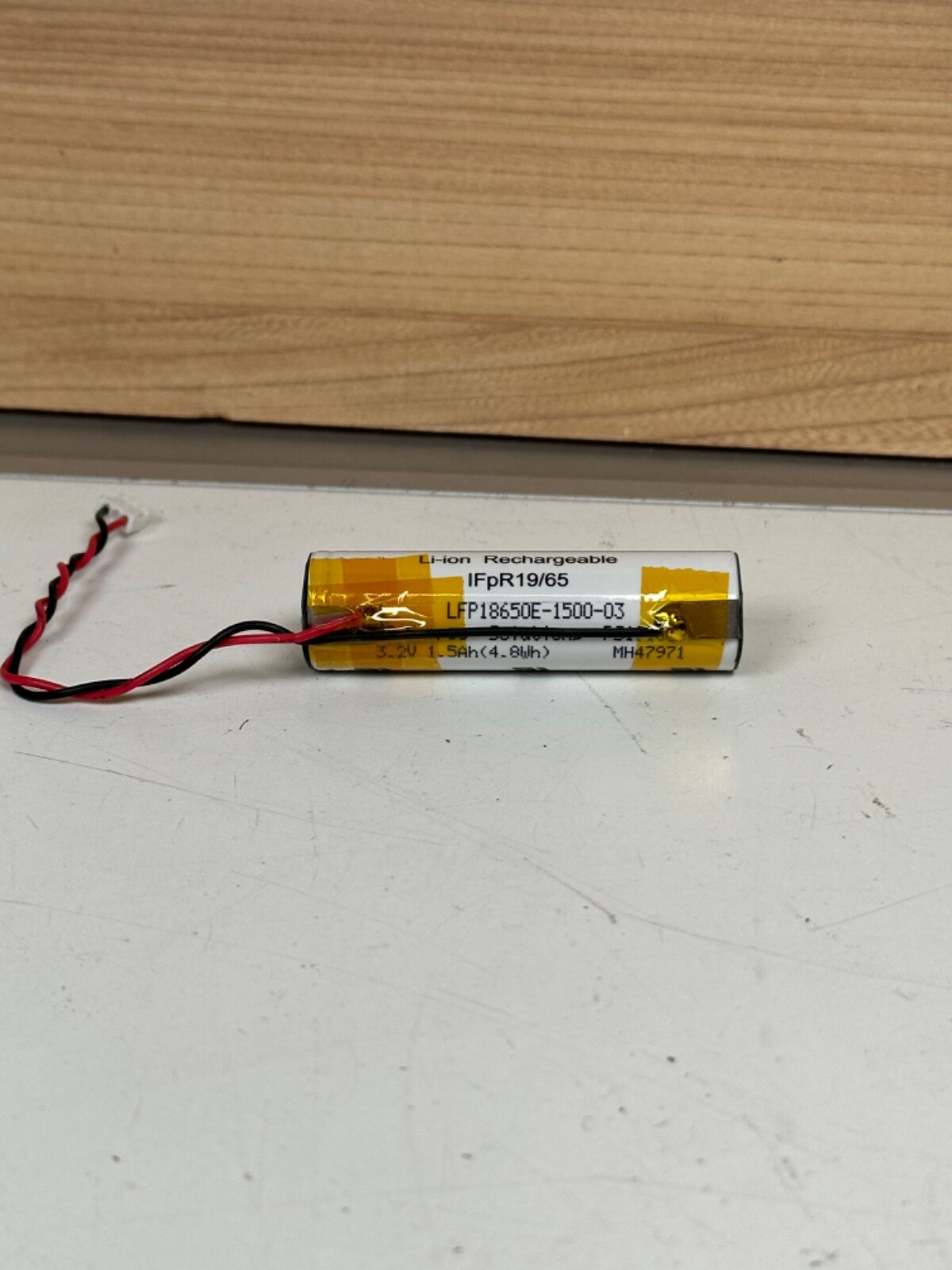 Rechargeable Lithium-Ion Battery 3.2v/1500mah gallery