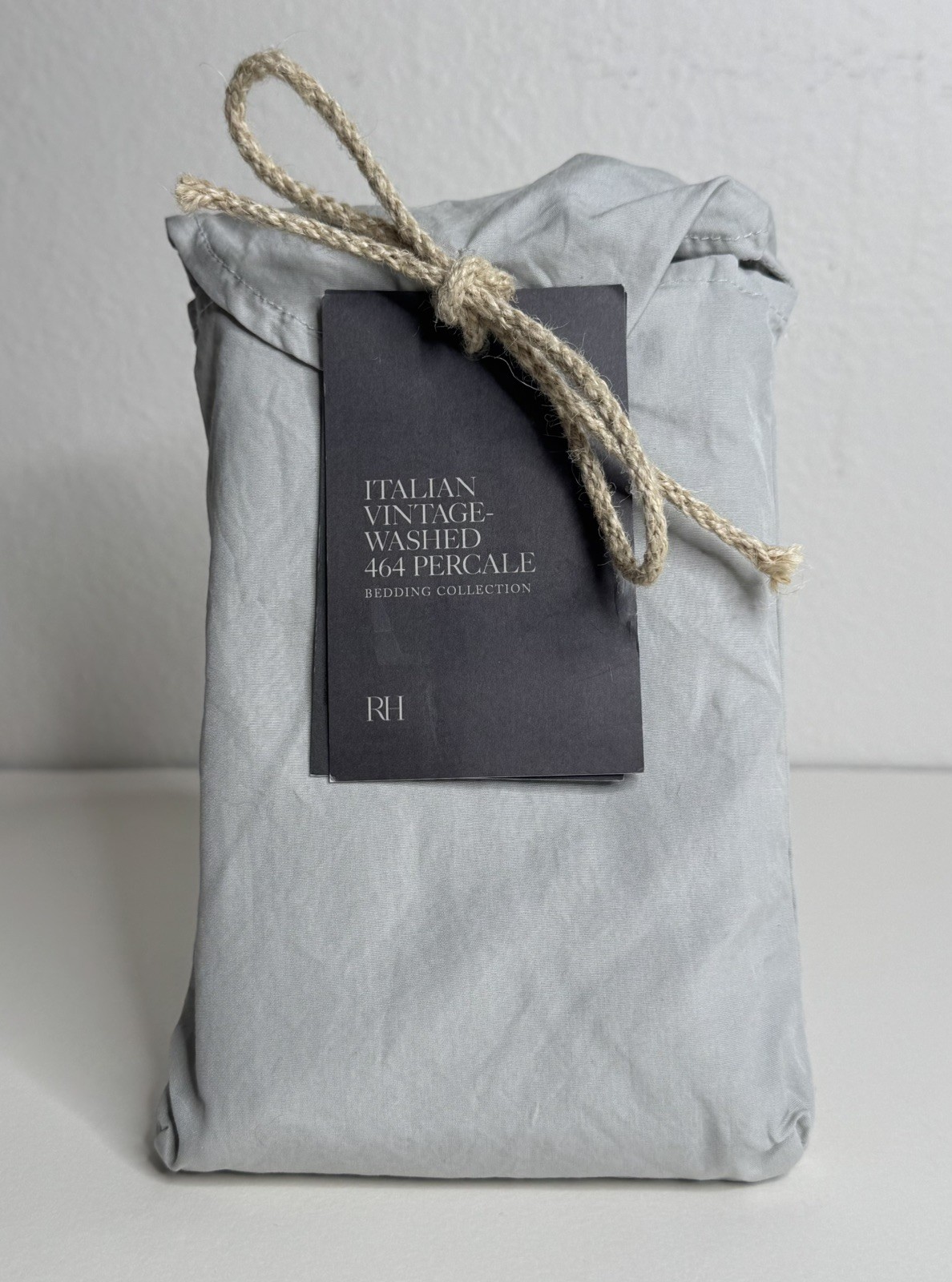 Restoration Hardware Italian Vintage-Washed 464 Percale King Pillowcases Mist gallery