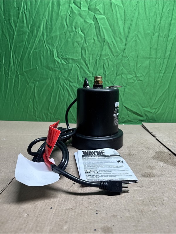 Wayne TSC130 Multi-Use pump 1000 Gallons/Hour Thermoplastic NEW OPEN BOX. gallery