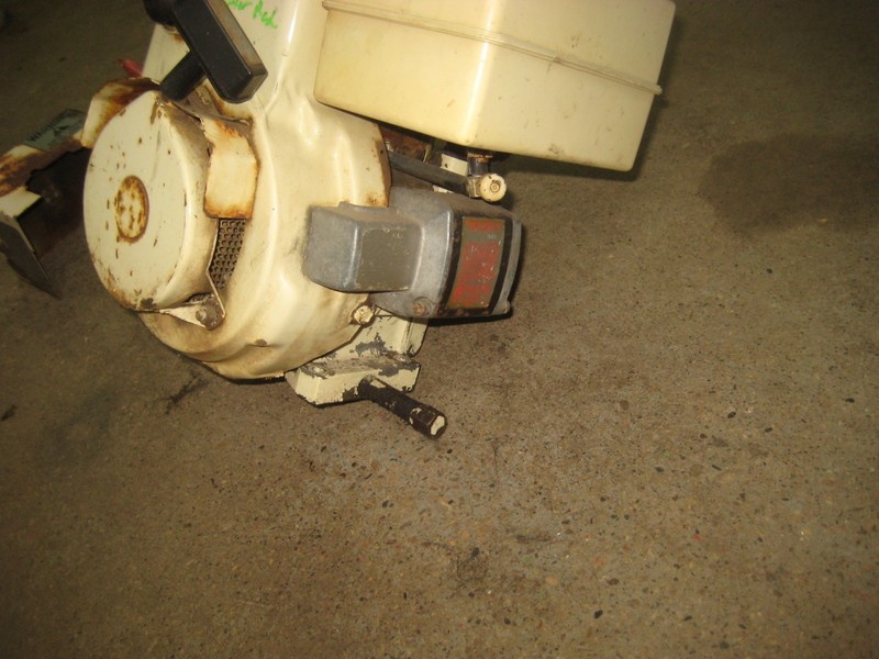 Tecumseh 5 hp Horizontal Shaft Engine W/Electric Start a Vintage Snowblower gallery