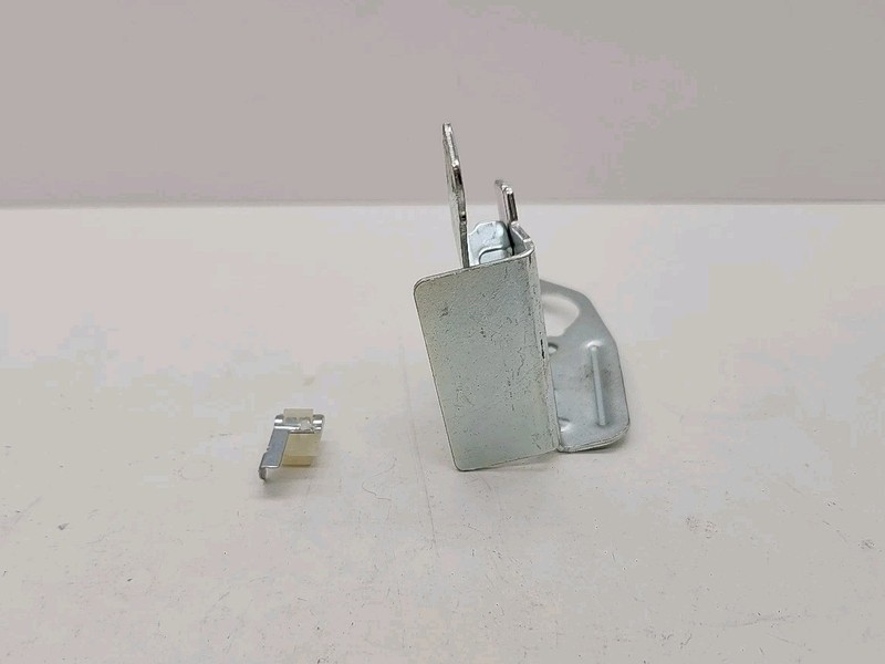 OEM Briggs And Stratton 796482 Control Bracket NOS *R2A gallery