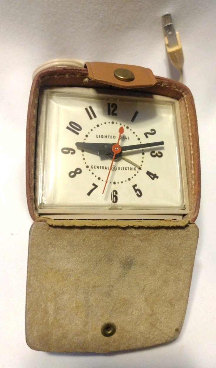 General Electric Trip Mate Lighted Dial Brown Leather Alarm Clock 7314K B2 gallery