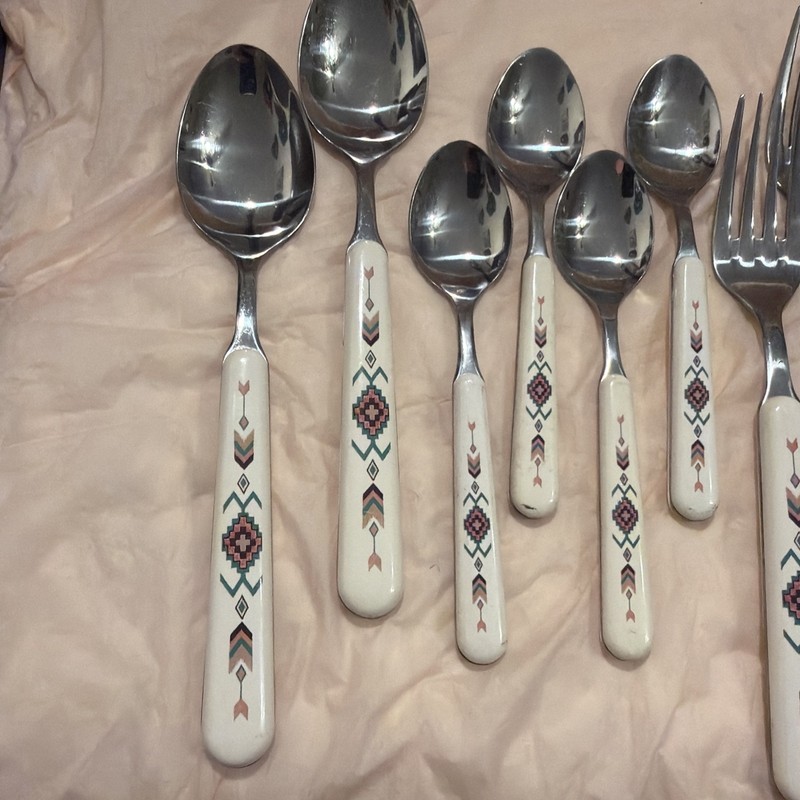 Studio Nova Adirondack Arrow Flatware Set – 18 Pc Stainless China READ gallery