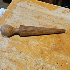 Wood Pestle Medium Brown Solid Plain Kitchen Tool for Grinding and Mixing