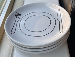 Fred BITE SIZED white Ceramic Appetizer Plates, Set of 4, Duncan Shotton, round