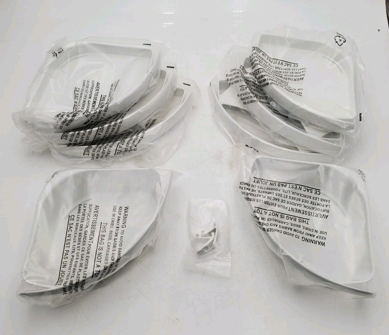 Sterling Store+ Basic 10-Piece Accessory Kit - White (88028700-0) gallery