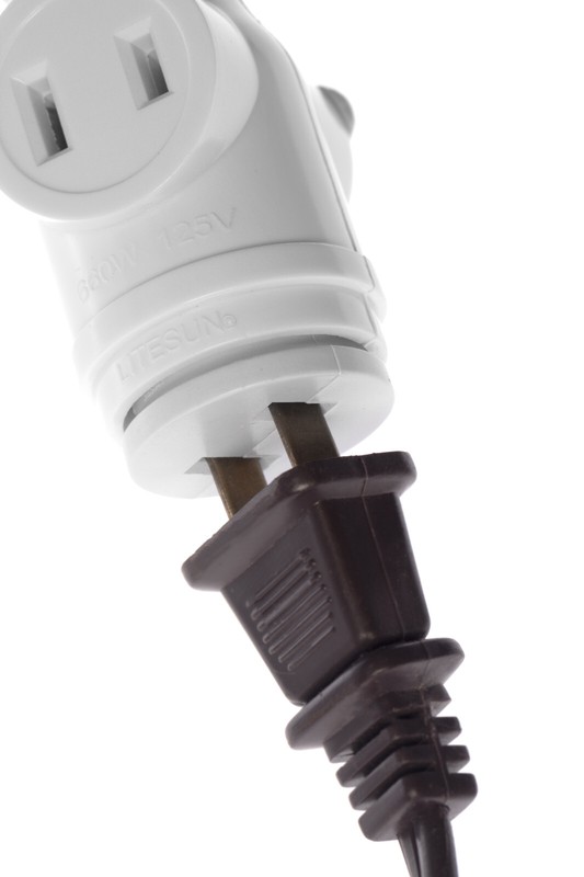 Polarized E26 Base Light Bulb Socket Plug – Convert Any E26 Socket into 2 Prong gallery