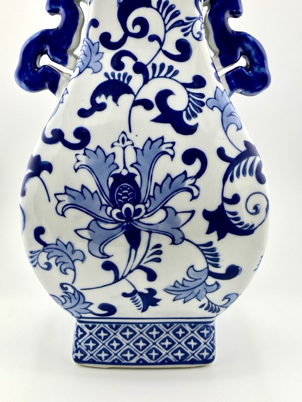 Porcelain Hand painted Dragon Handle Vase 12” X 6” NEW gallery