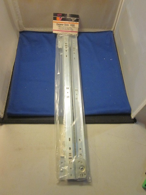 Drawer Slide 20" 75 lb Capacity Steel Knape & Vogt 1300 (1 SET) NEW gallery