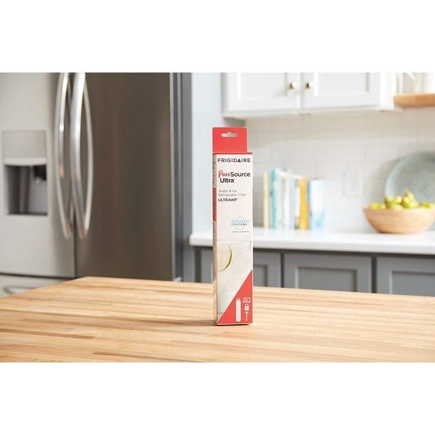 Frigidaire ULTRAWF PureSource Ultra Replacement Ice and Water Filter - Pack of 1 gallery