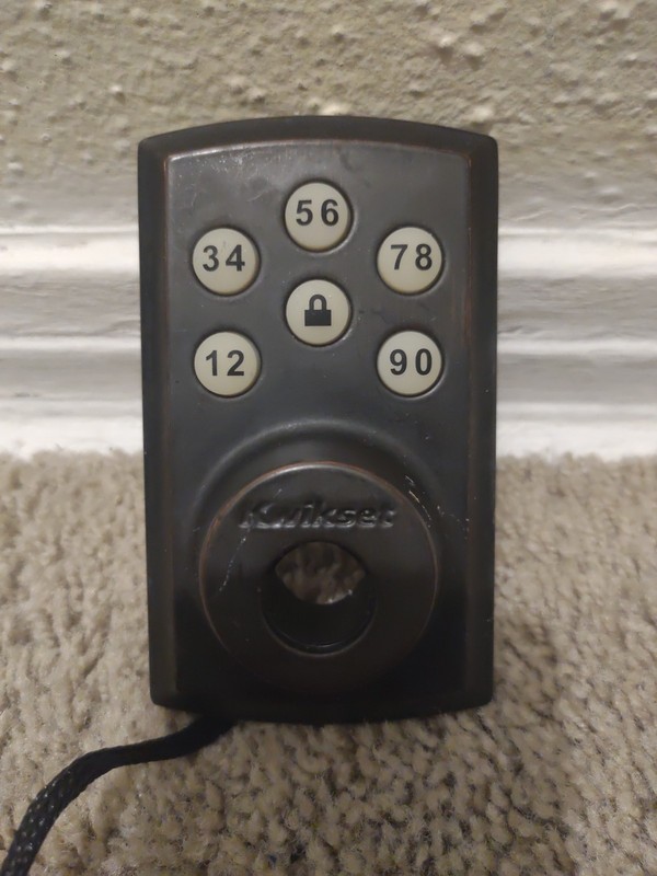 Kwikset SmartCode 888 Touchpad Electronic Deadbolt For Parts Only gallery