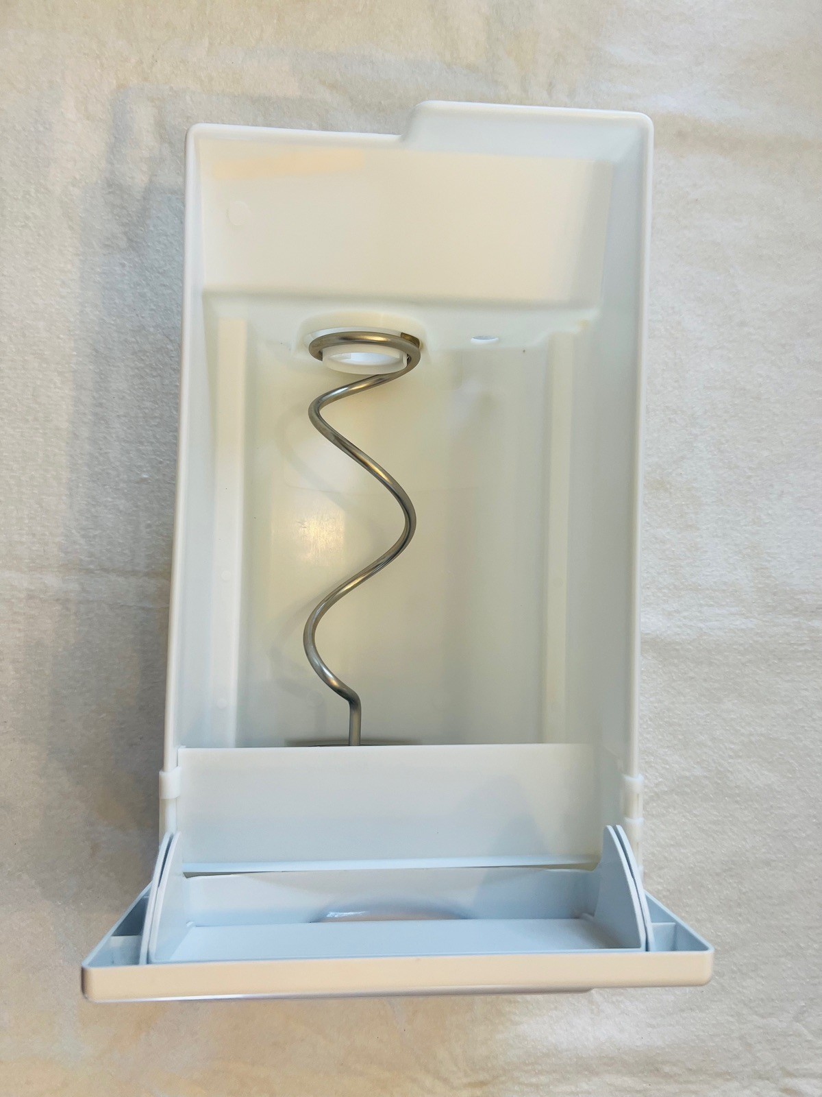 Frigidaire Ice Container Auger Kenmore Refrigerator 240323808 241860803 S gallery