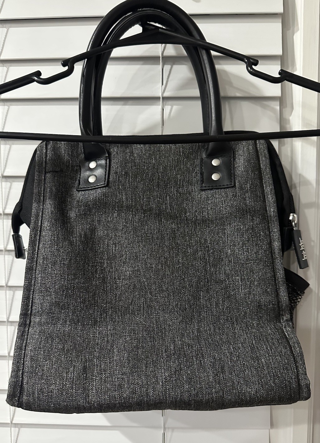 Designer Black and Gray LunchBagThis Is A Great Way To EatIn Style!100 gallery