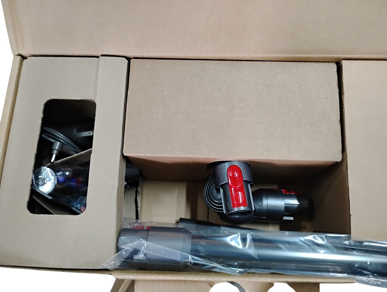 Dyson V15 Detect Cordless Lightweight Stick Vacuum Cleaner gallery